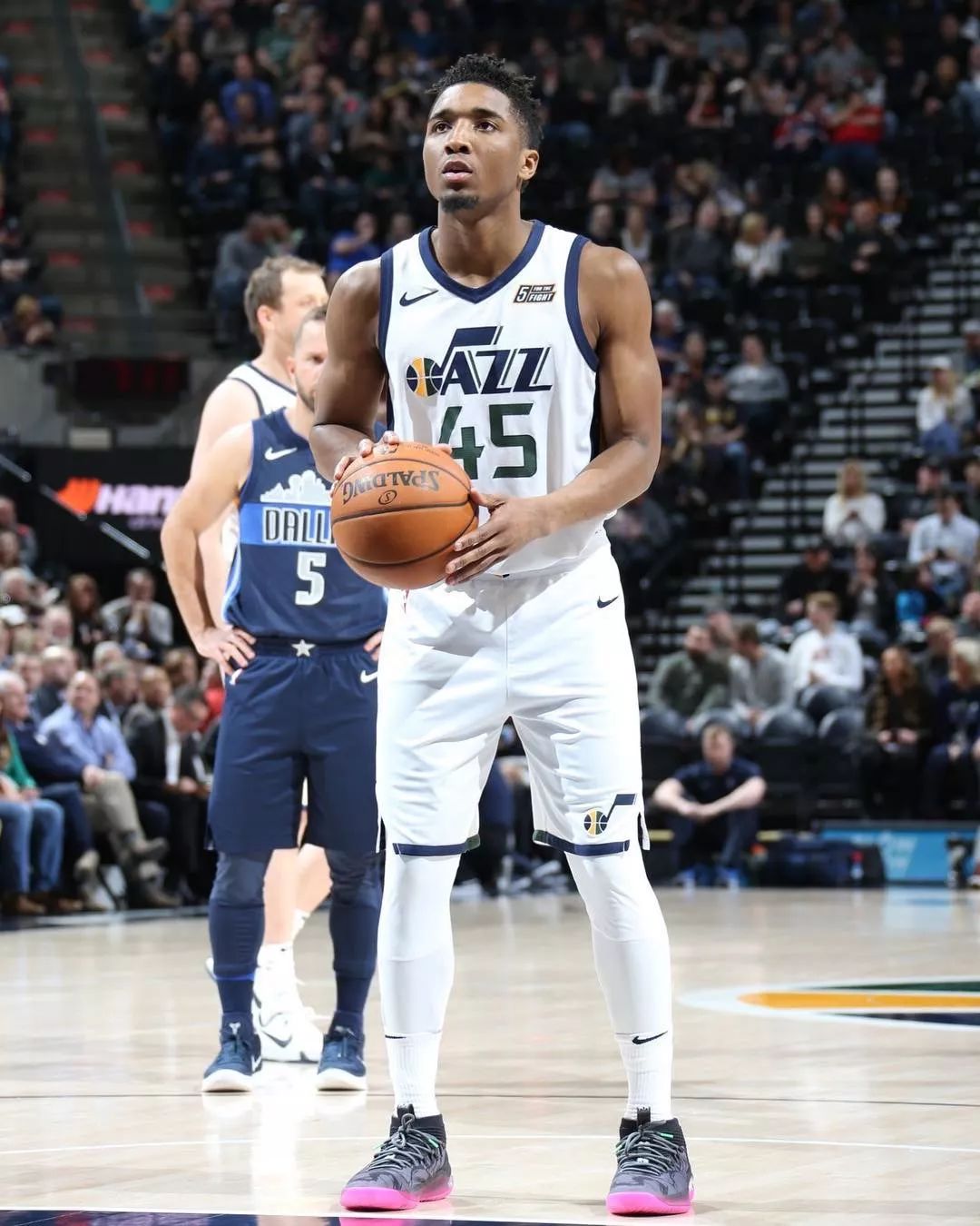 丢球后的5 丢球后的5